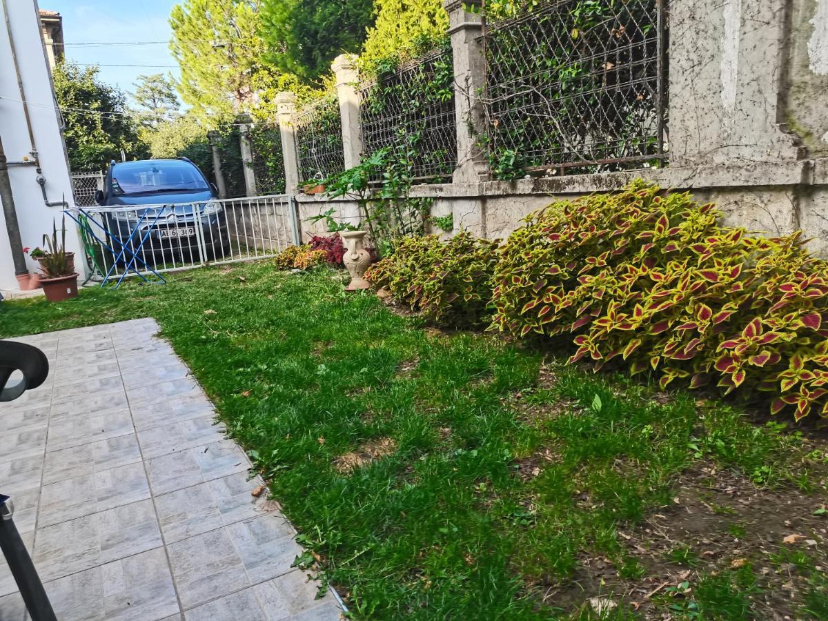 Chez Martha Bed and Breakfast Βερόνα Εξωτερικό φωτογραφία