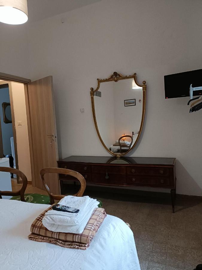 Chez Martha Bed and Breakfast Βερόνα Εξωτερικό φωτογραφία