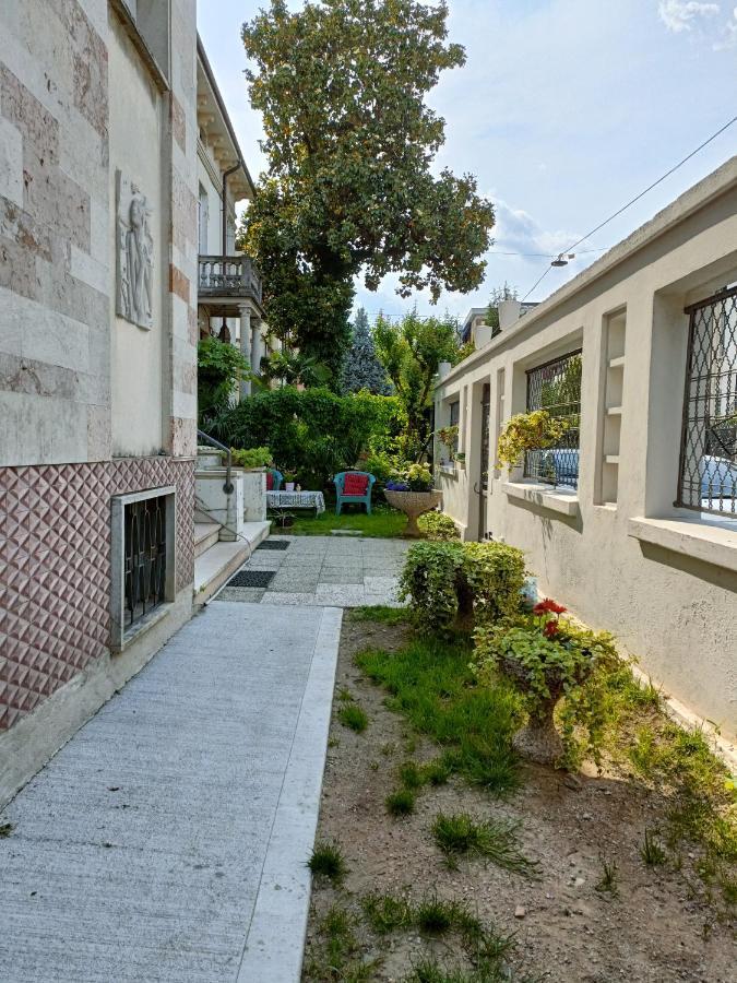 Chez Martha Bed and Breakfast Βερόνα Εξωτερικό φωτογραφία